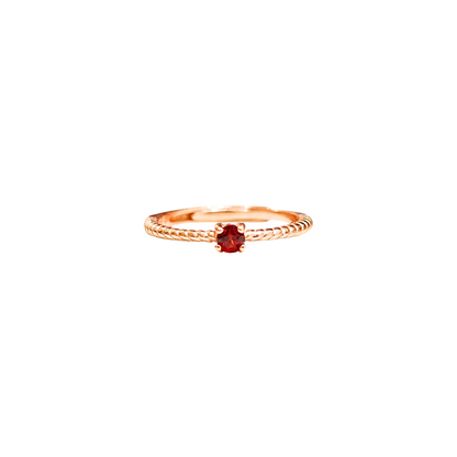 Lucky Clover garnet four-leaf clover ring