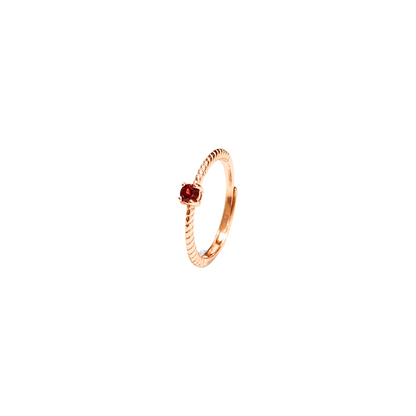 Lucky Clover garnet four-leaf clover ring