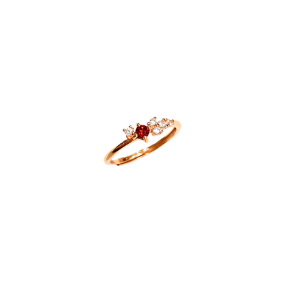 Lucky Clover garnet four-leaf clover ring