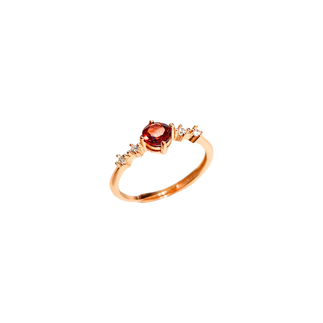 Lucky Clover garnet four-leaf clover ring