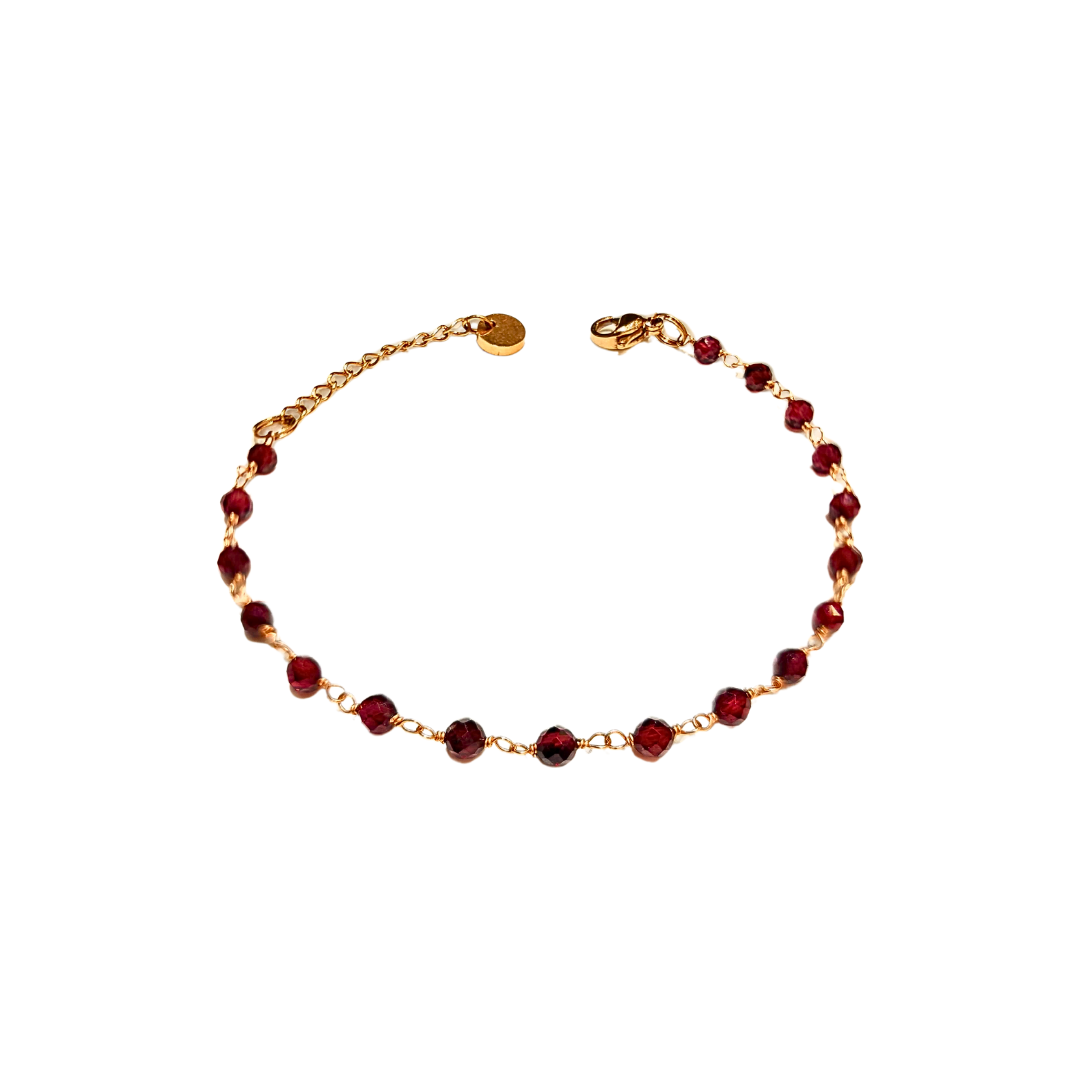 Mini garnet bead chain bracelet