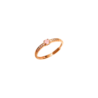 Lucky Clover rose quartz four-leaf clover ring