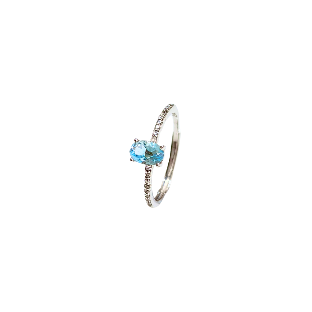 Lucky Clover sky blue topaz four-leaf clover ring