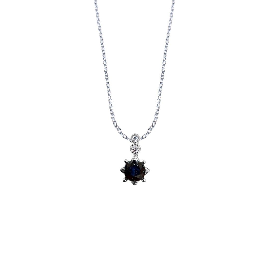 Lucky Clover black spinel four-leaf clover necklace