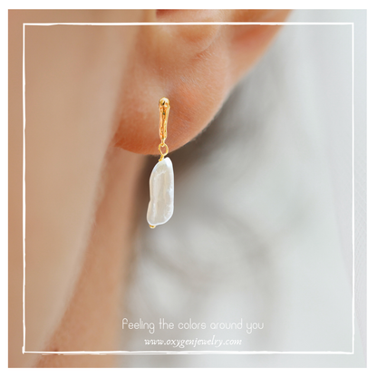 Freshwater Pearl (White) Stud Earrings